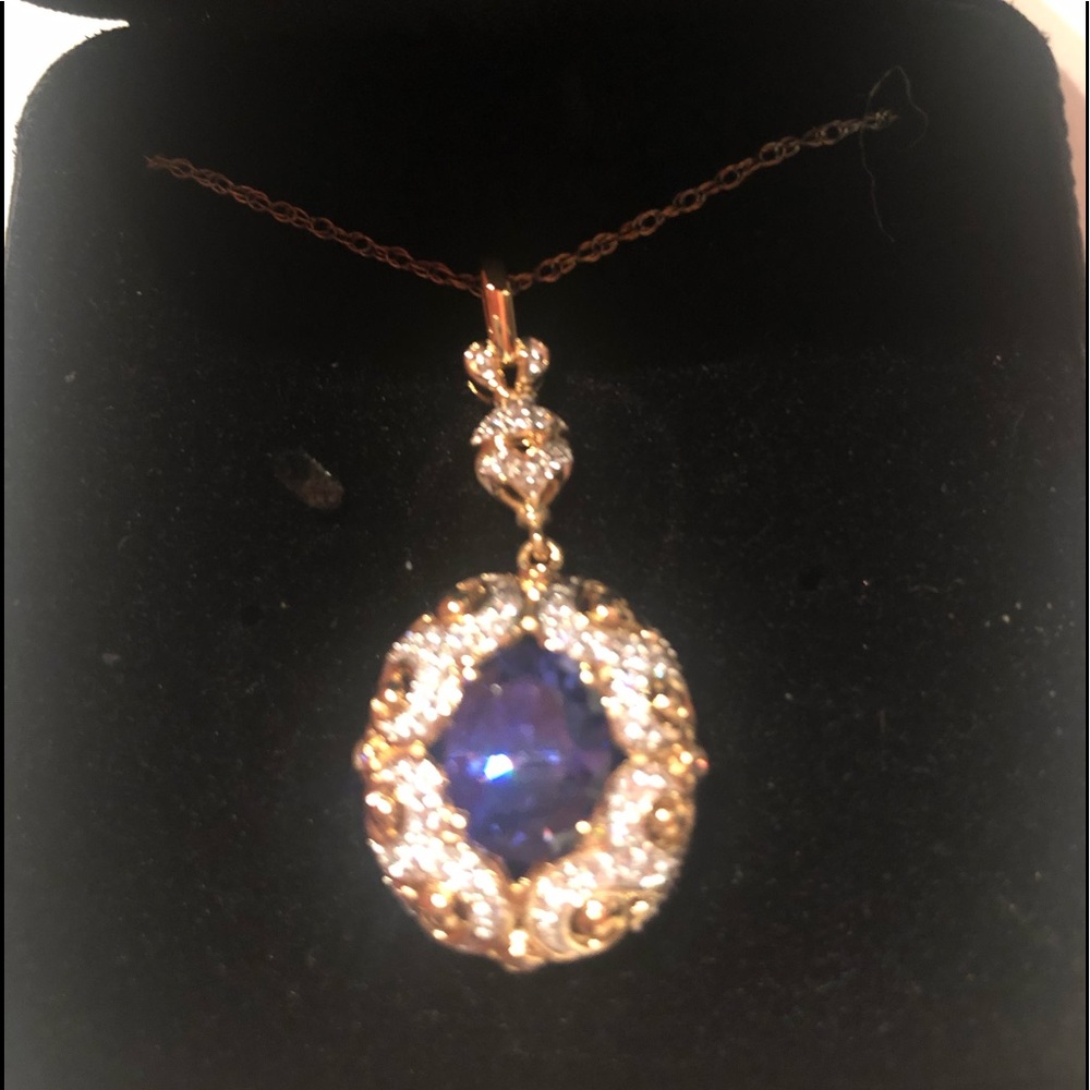 NWT Stunning Victoria Wieck 14k Vermeil simulated Tanzanite/Absolute CZ pendant